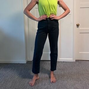 Black Vintage Levi’s Jeans 512 High Waisted Ankle Jeans 27